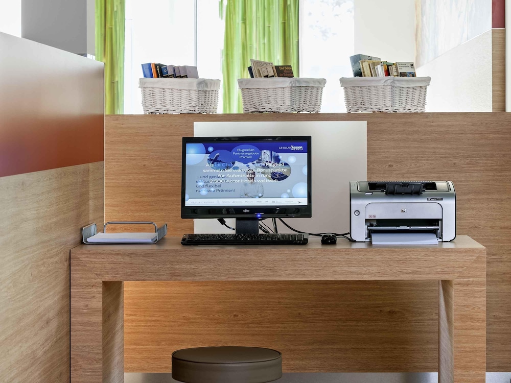 Ibis Berlin Dreilinden 22/23