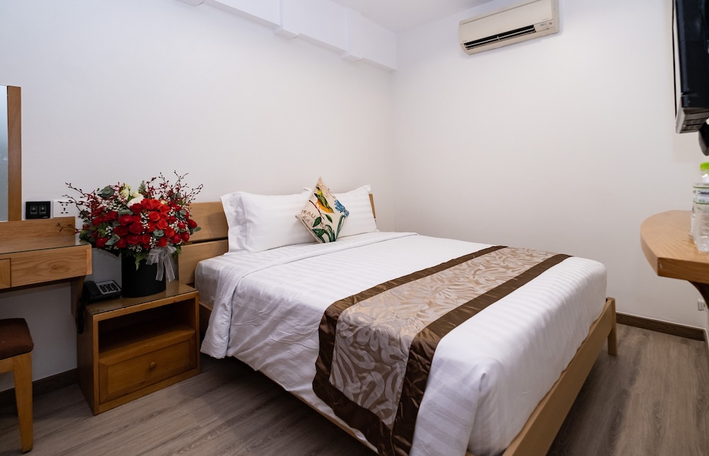 Hoan Thai Hotel 16/75