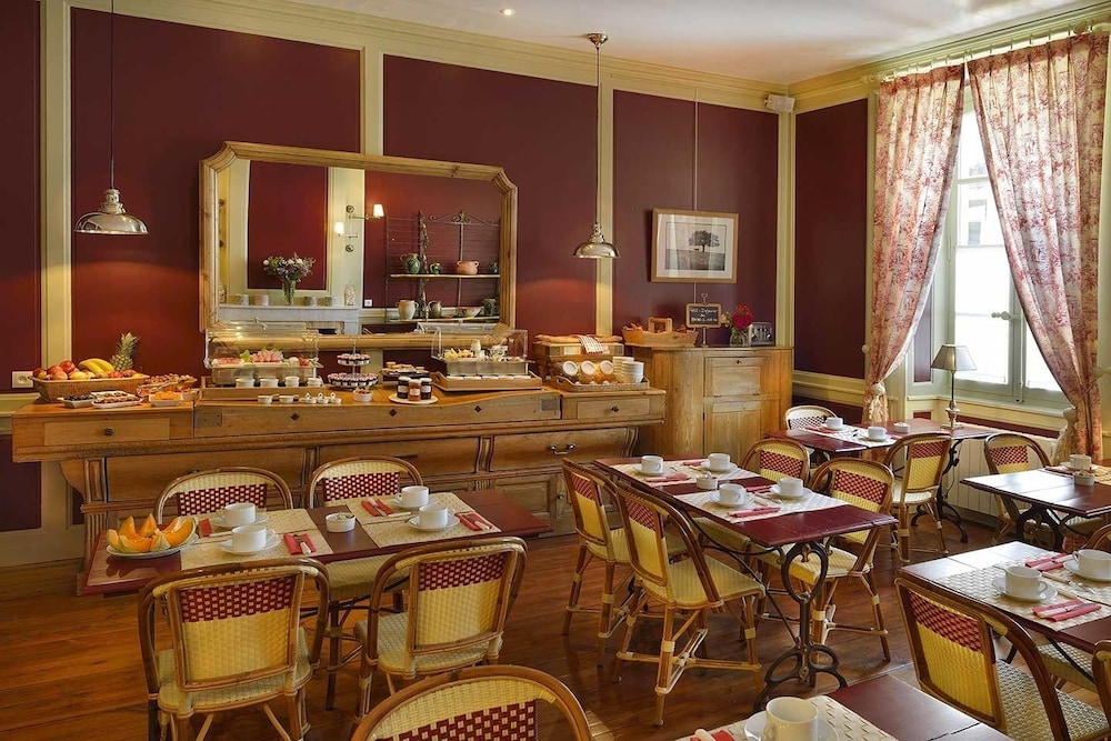La Baronnie Hotel & Spa 74/88