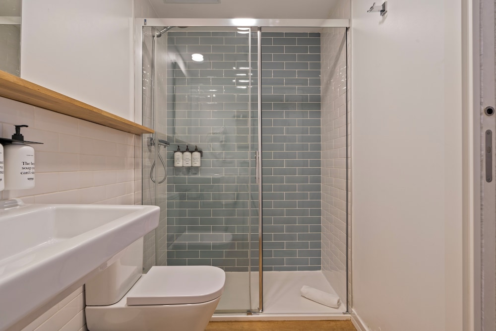 Colectia Hotel Ondarreta 32/38