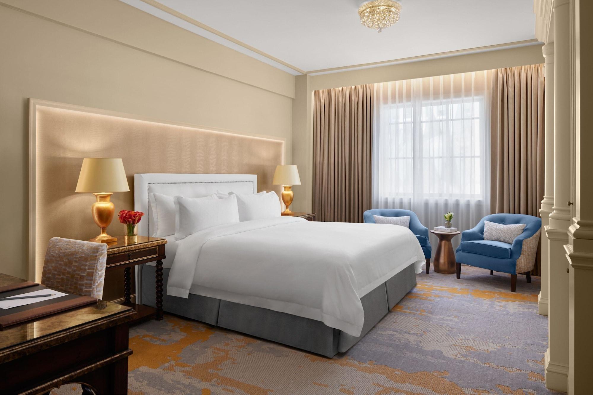 Metropolitan, Suite, Accessible