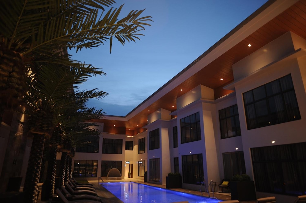 Watergate Hotel Butuan City 1/47