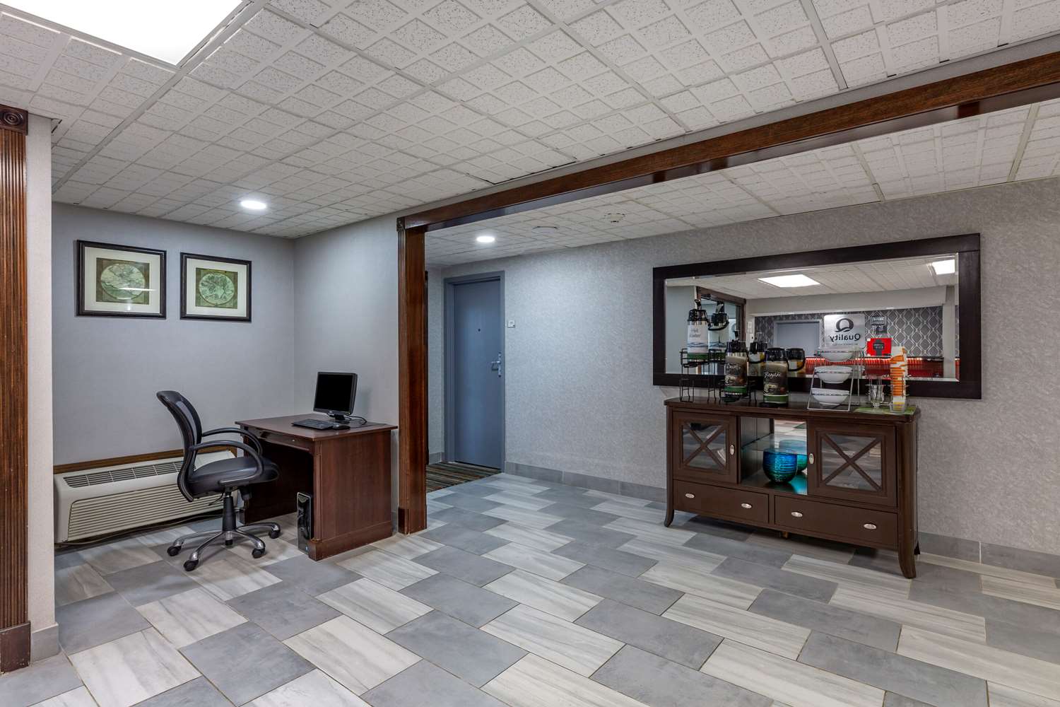 Quality Inn Austintown-Youngstown West 4/35