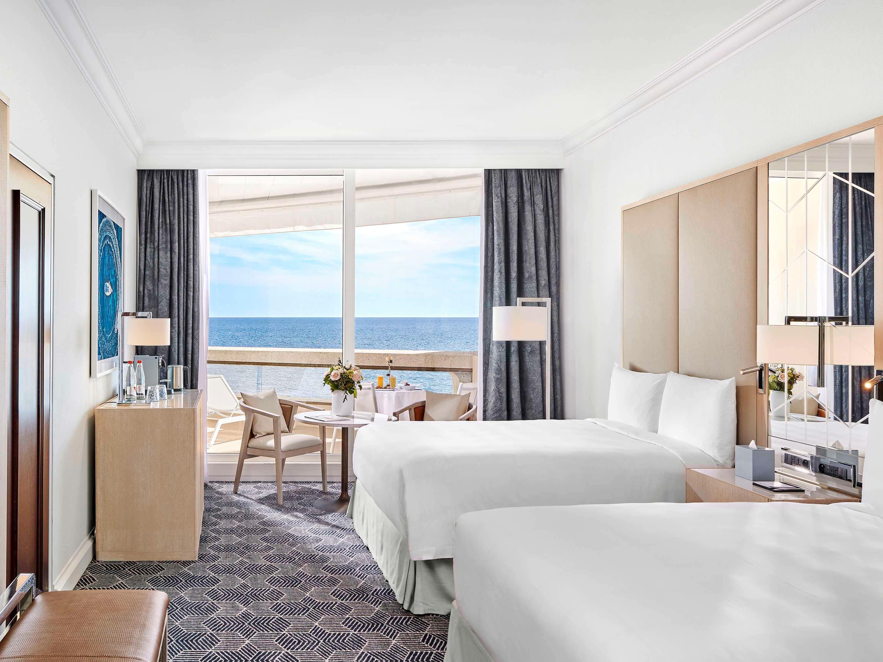 Deluxe, Twin Beds, Sea View