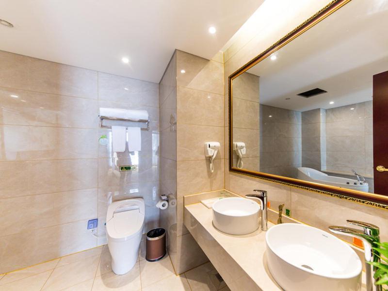 Vienna Hotel (Shanghai Wanda Guangfulin Road) 20/21
