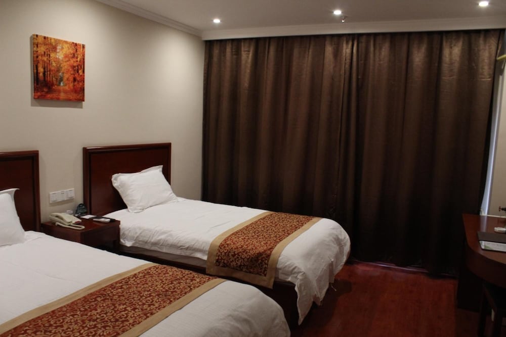 GREENTREE INN ZHEJIANG NINGBO EAST BUS STATION EXPRESS HOTEL 13/30