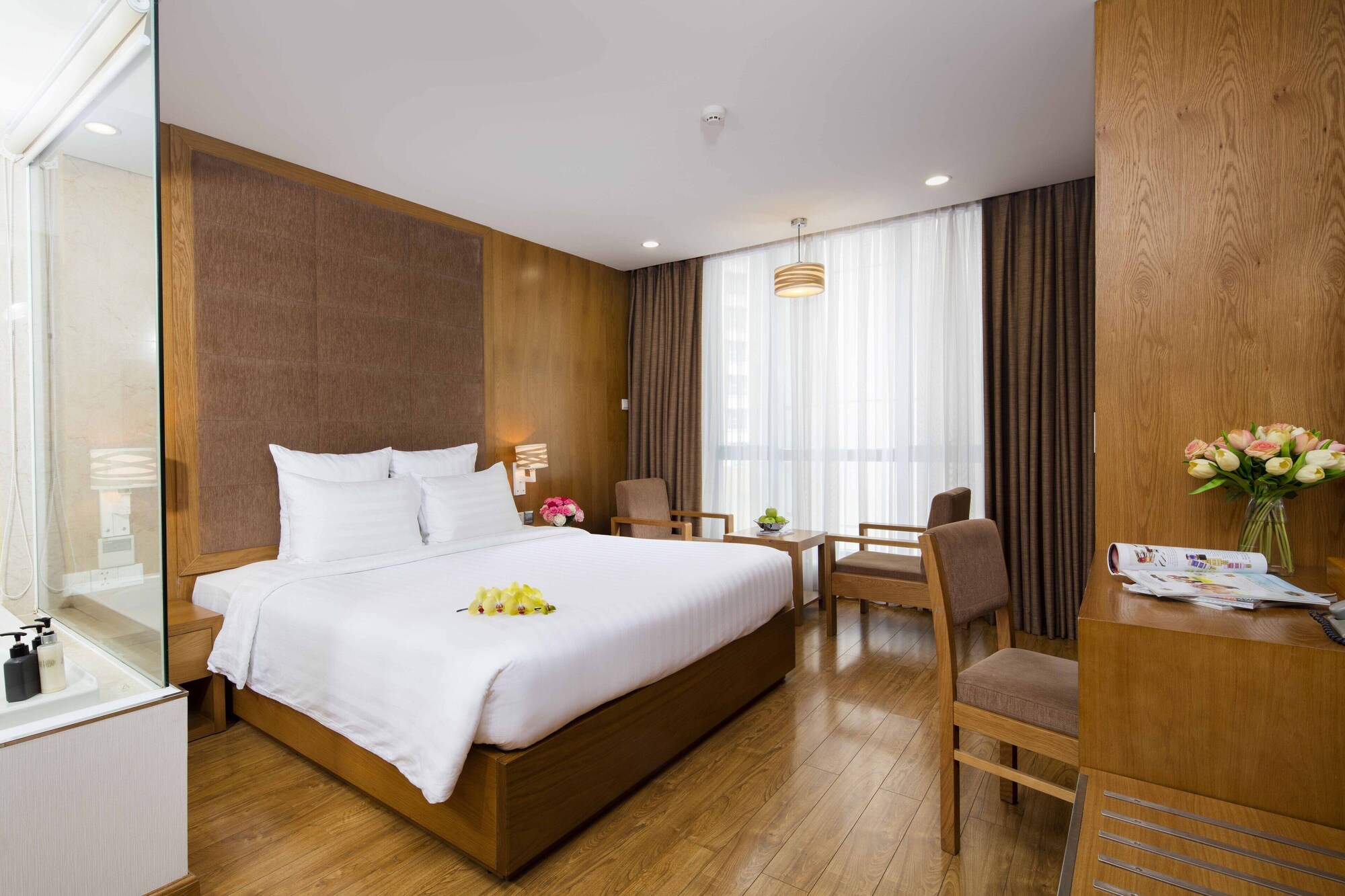 PREMIUM, DOUBLE BED, BATHTUB