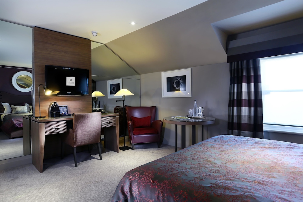 Super, Superior, Deluxe, King Bed