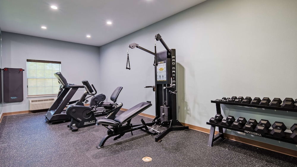 Best Western Ingleside Inn & Suites 23/37