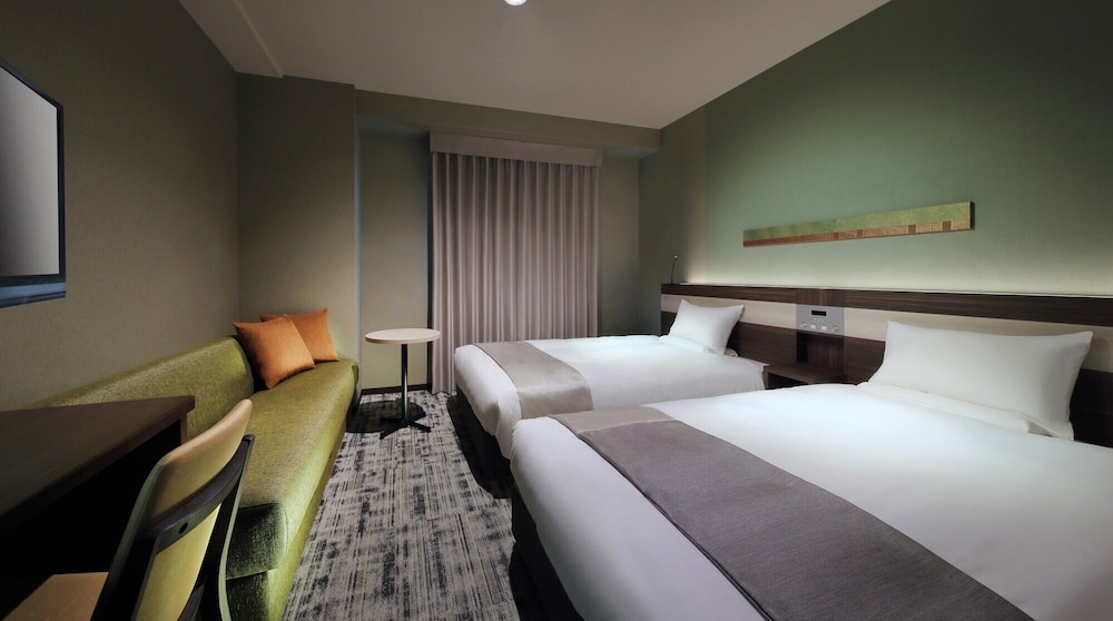 Jr-East Hotel Mets Fukushima 23/47