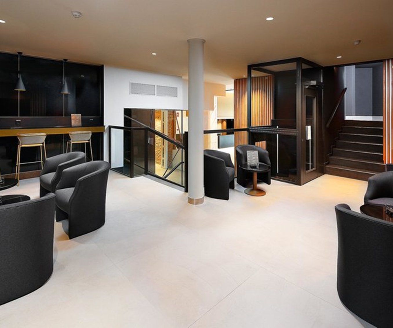 Hcc Taber Hotel 42/57