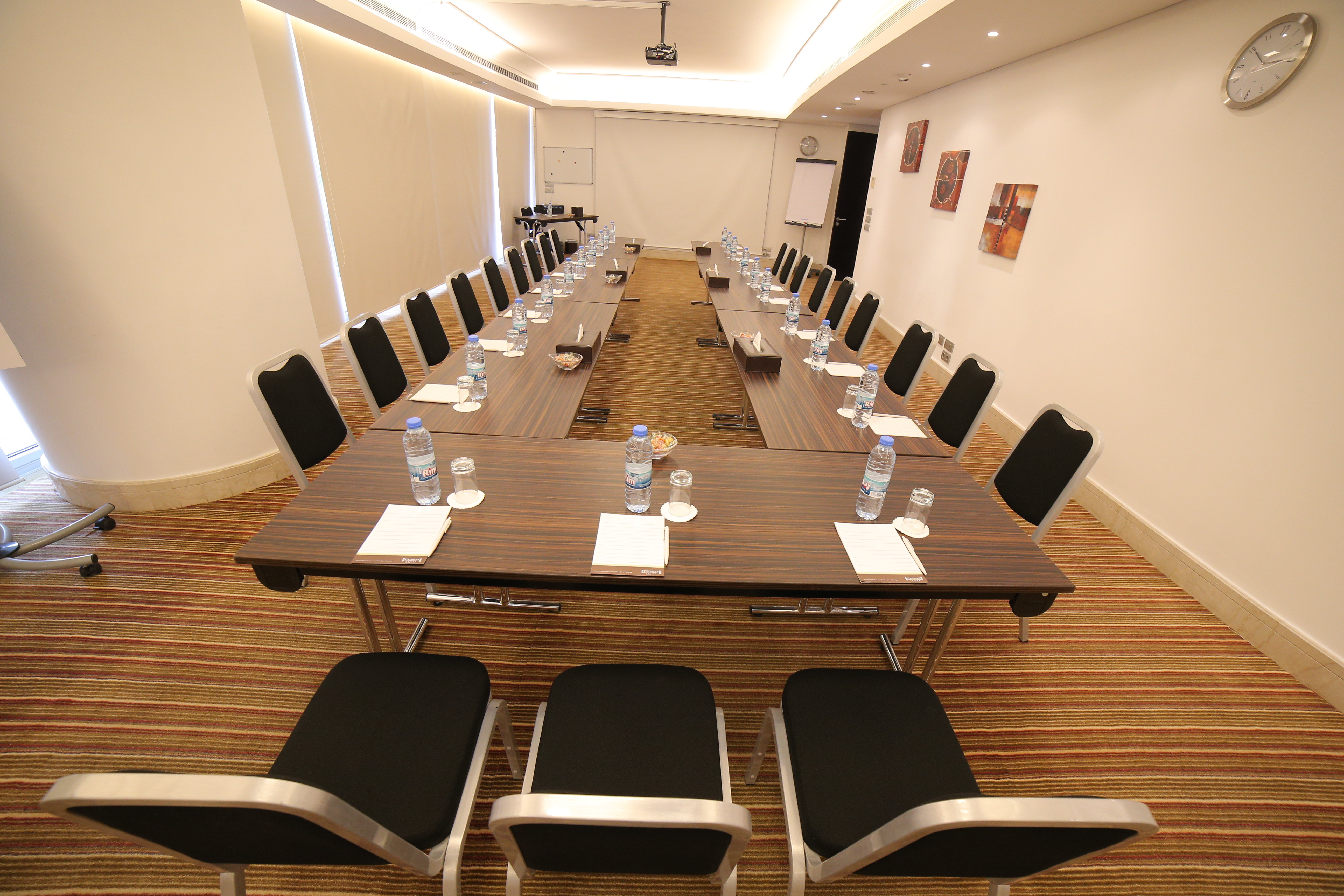 Staybridge Suites, Beirut 57/62