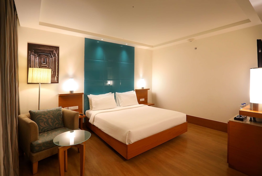 غرفة بزنس، Radisson Blu Hotel Chennai City Centre 2/4