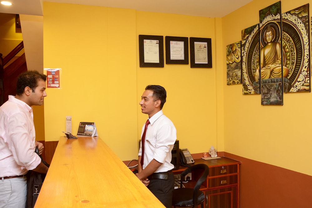 Karma Boutique Hotel 4/43