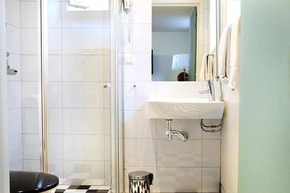 Home Hotel Majoren 5/48