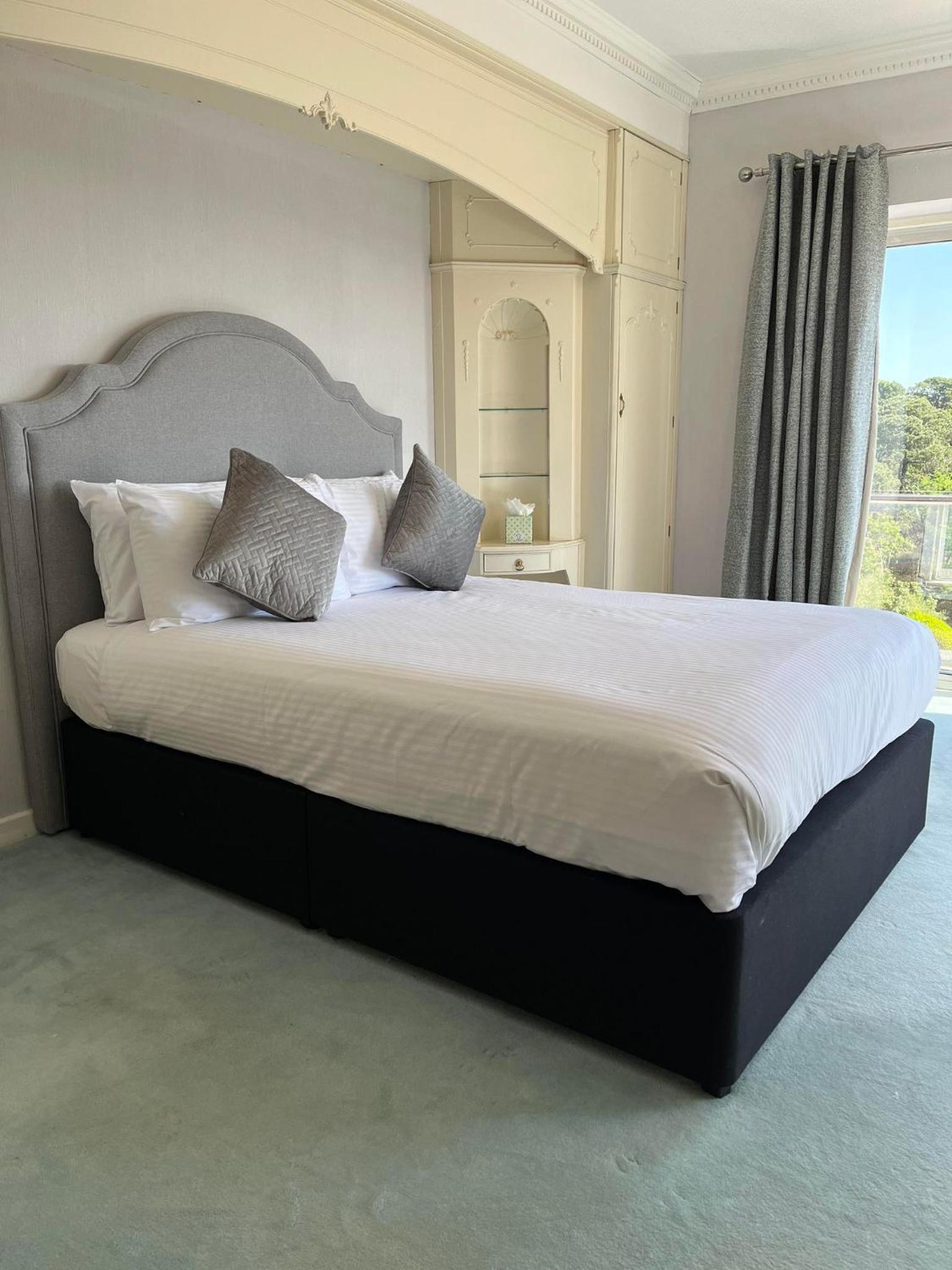 2 Bedrooms, Suite, Apartment, Sea View