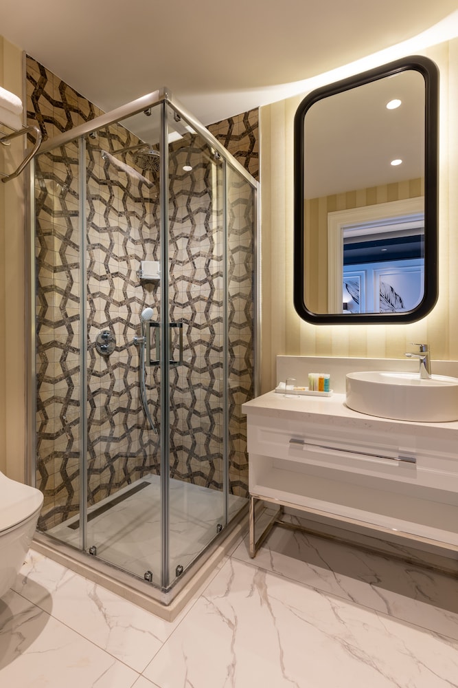Motif Hotel Cesme 32/34