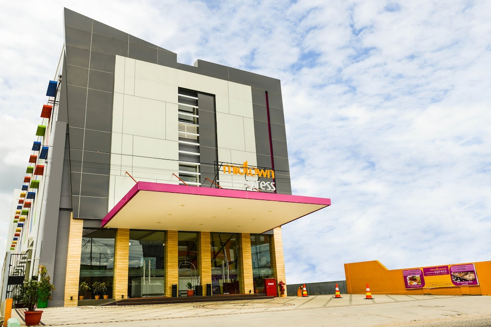 Midtown Xpress Sampit Kalimantan Tengah 3/64