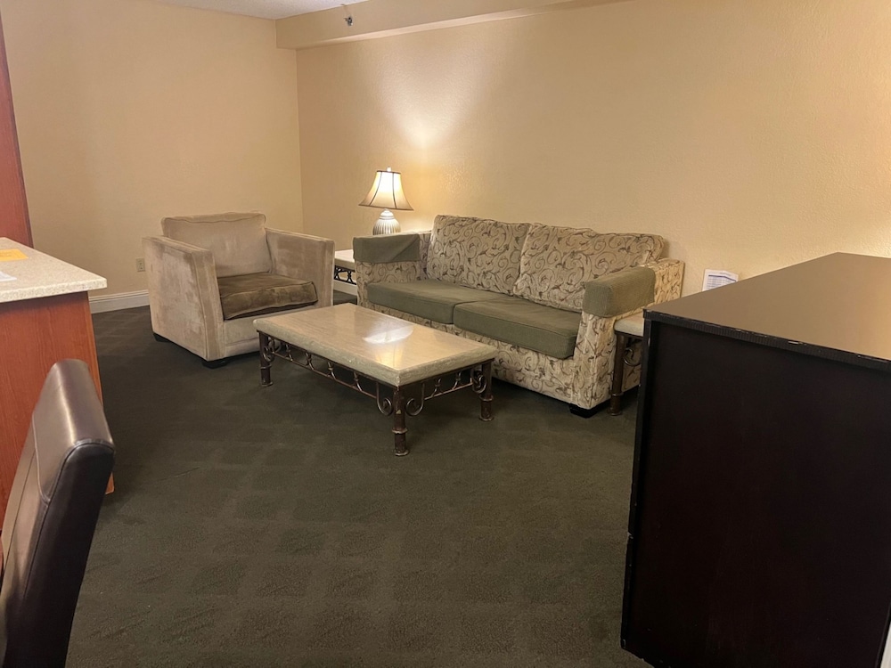 Jockey Resort Suites Center Strip 37/73