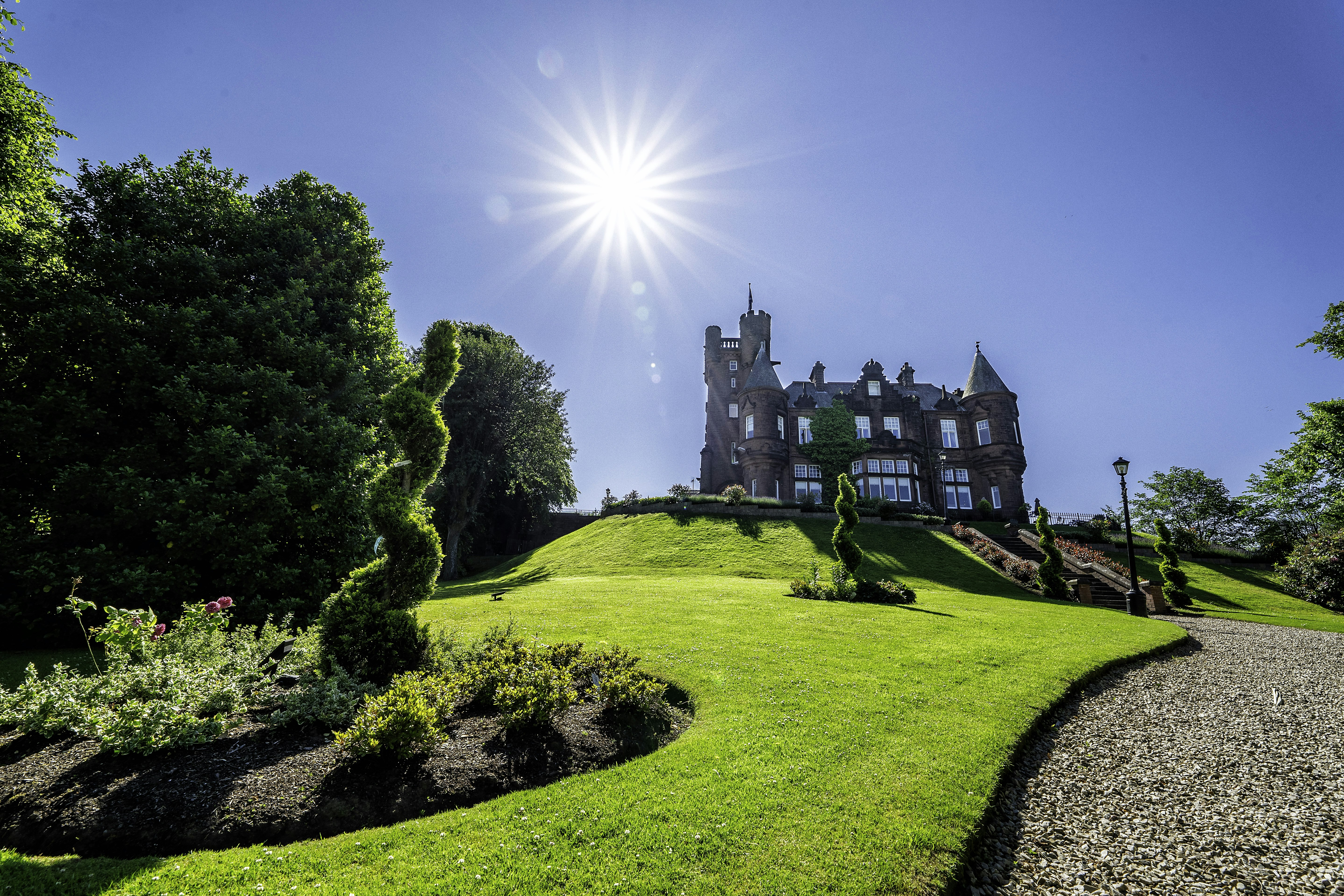 Sherbrooke Castle Hotel 49/53