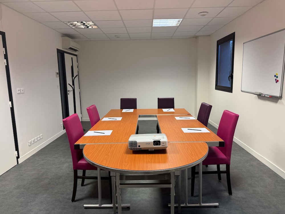 Hotel ibis Styles Montargis Arboria 57/71