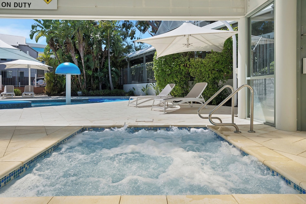 Broadwater Resort Apartments Como 32/67