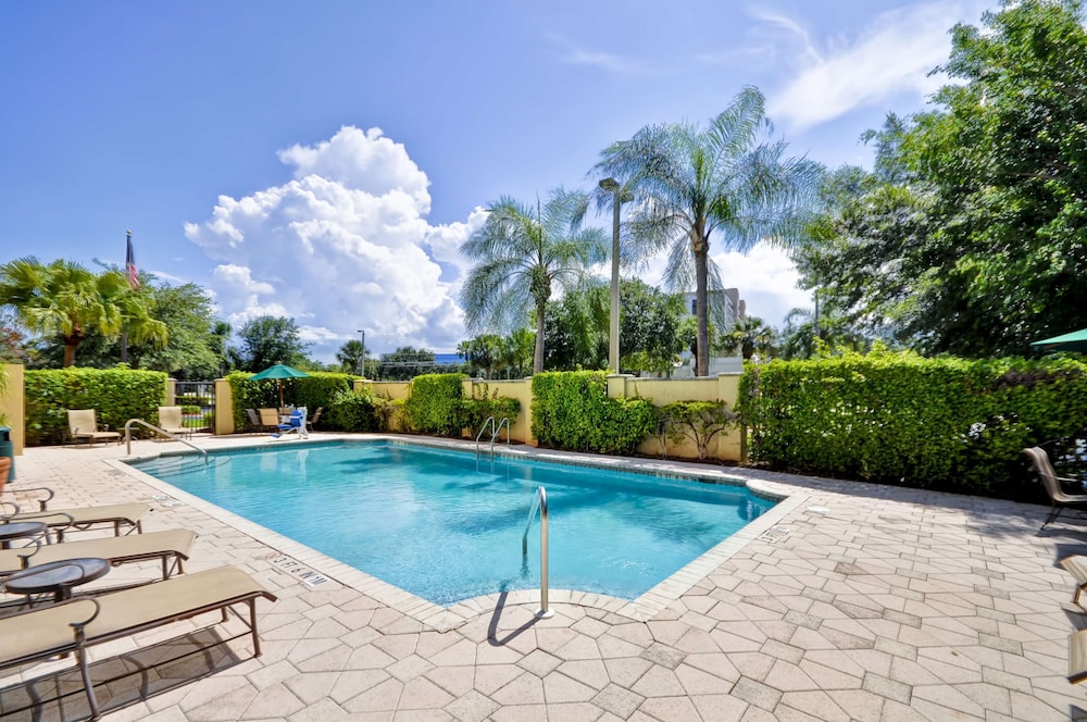 Hampton Inn Palm Beach Gardens 23/42