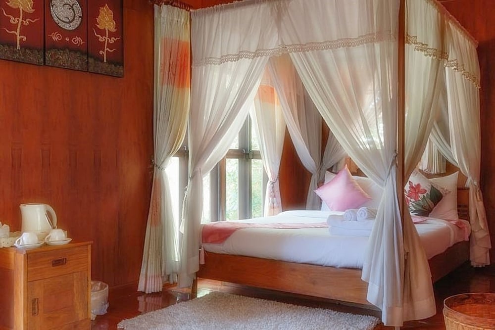 Banviewnam Camping & Resort 20/50