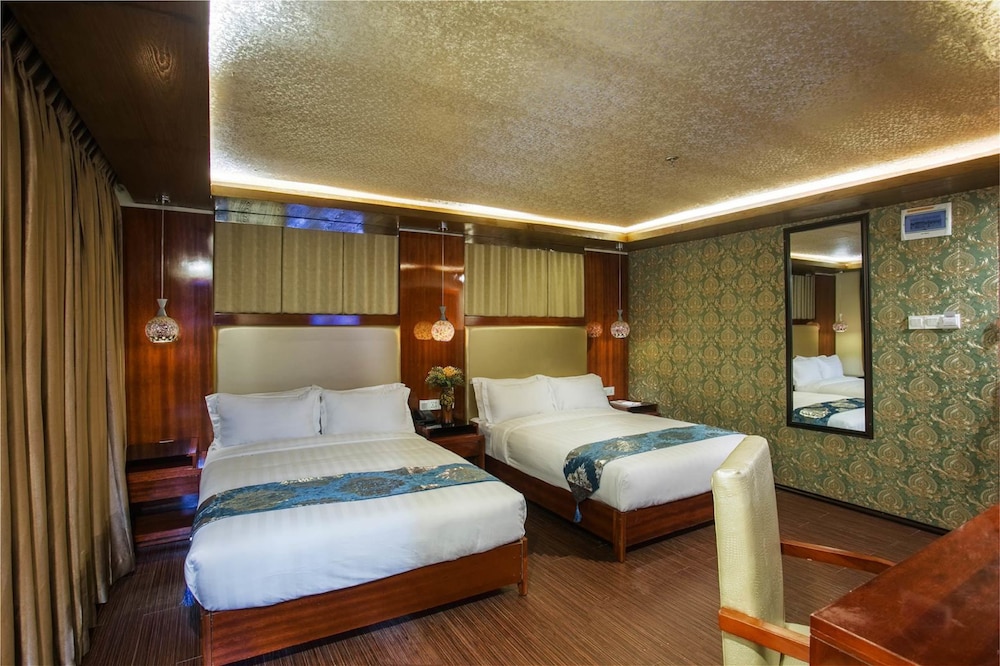 Hotel Noorjahan Grand 14/46