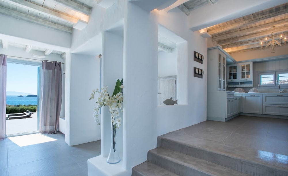 Aelia Paros Villas 50/50