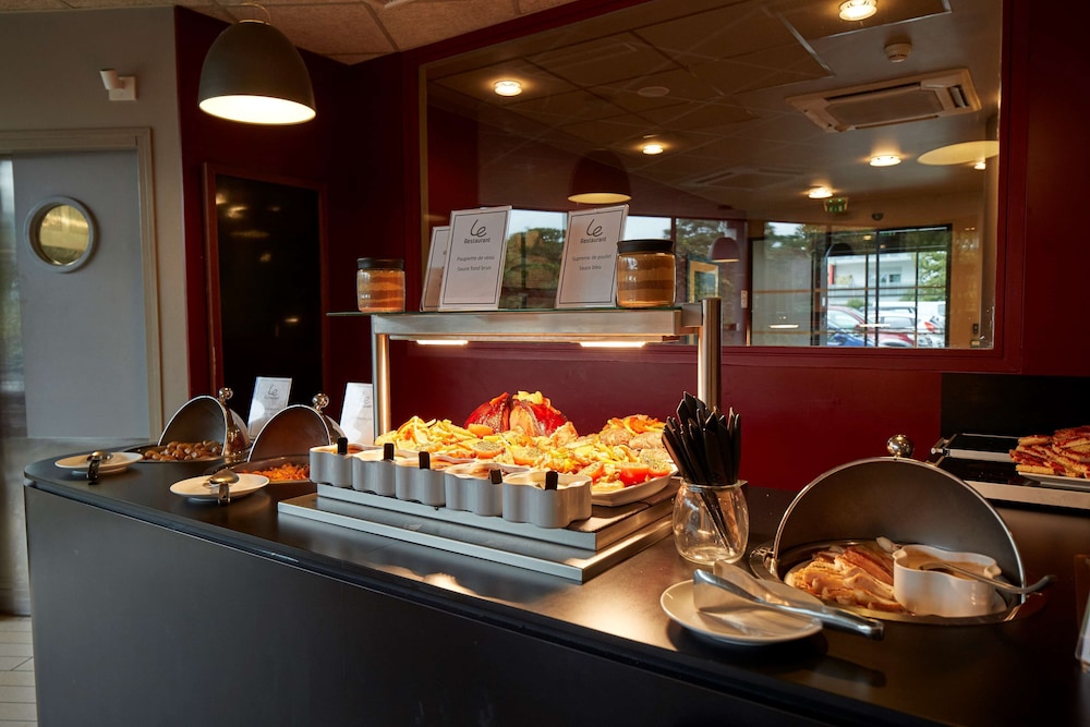 Hotel Campanile Nantes Centre Saint Jacques 56/69