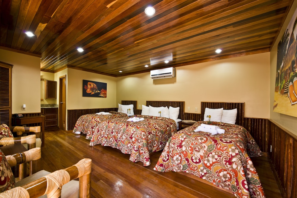 Ramons Village Resort 22/74