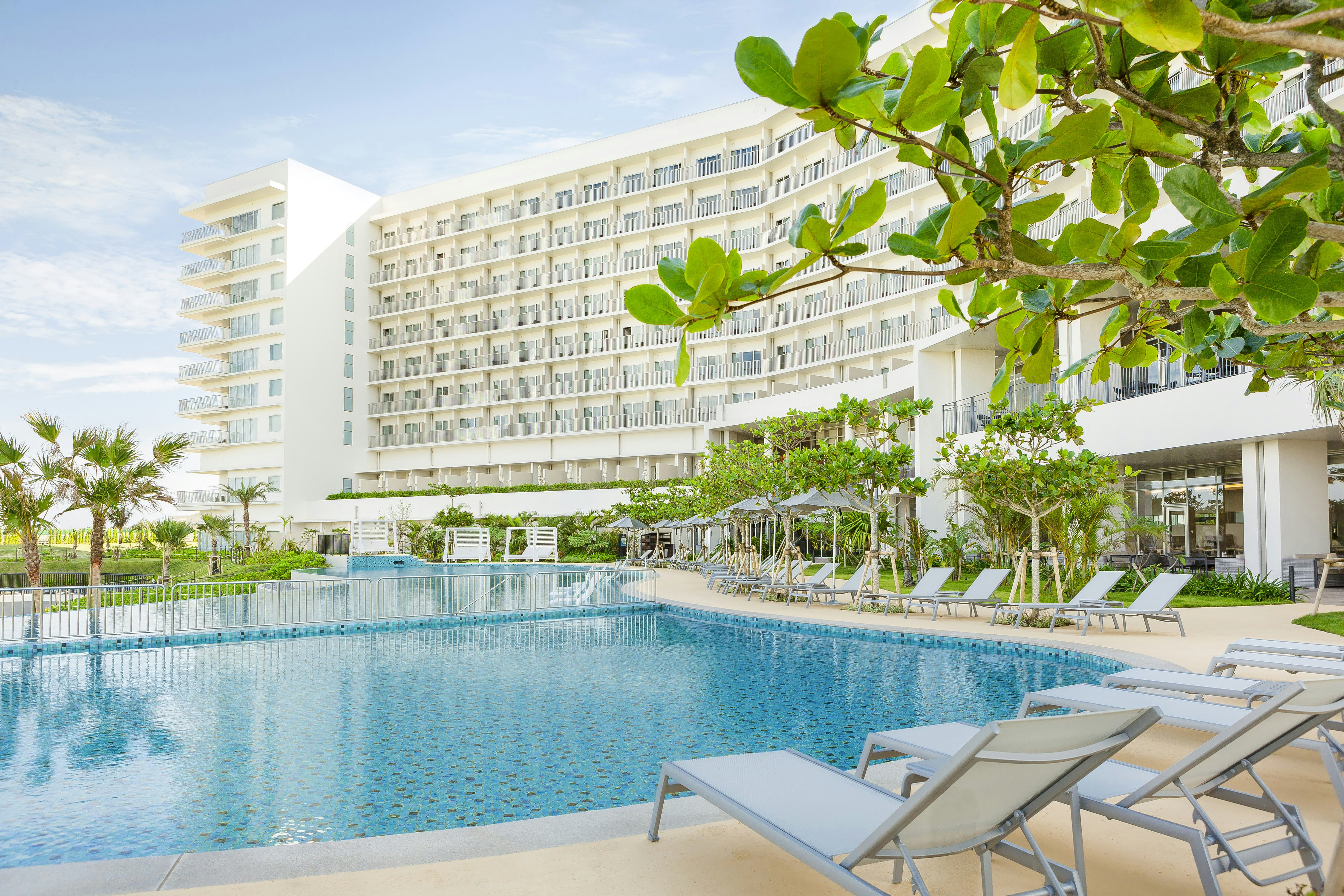 The Beach Resort Sesoko by Hilton Club 4/23