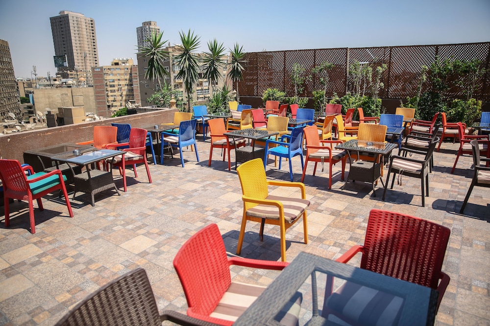 St George Hotel Cairo 64/72