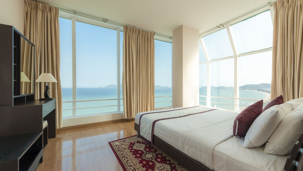 Nha Trang Lodge 24/72
