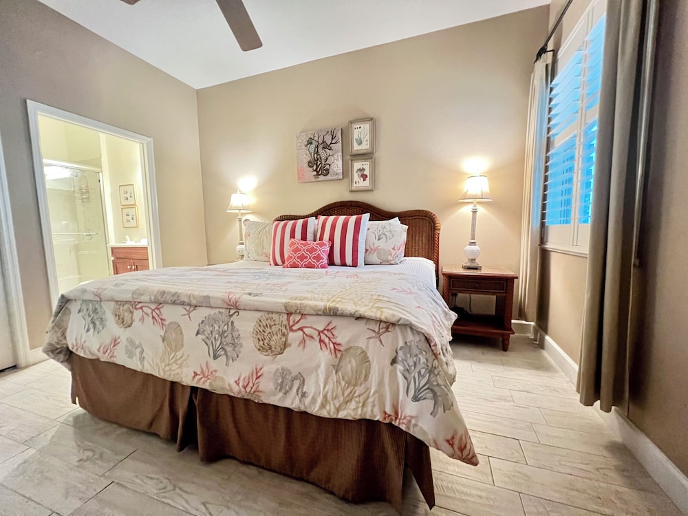 3 Bedrooms, Condo, Beach, 3 King Beds, Lake View
