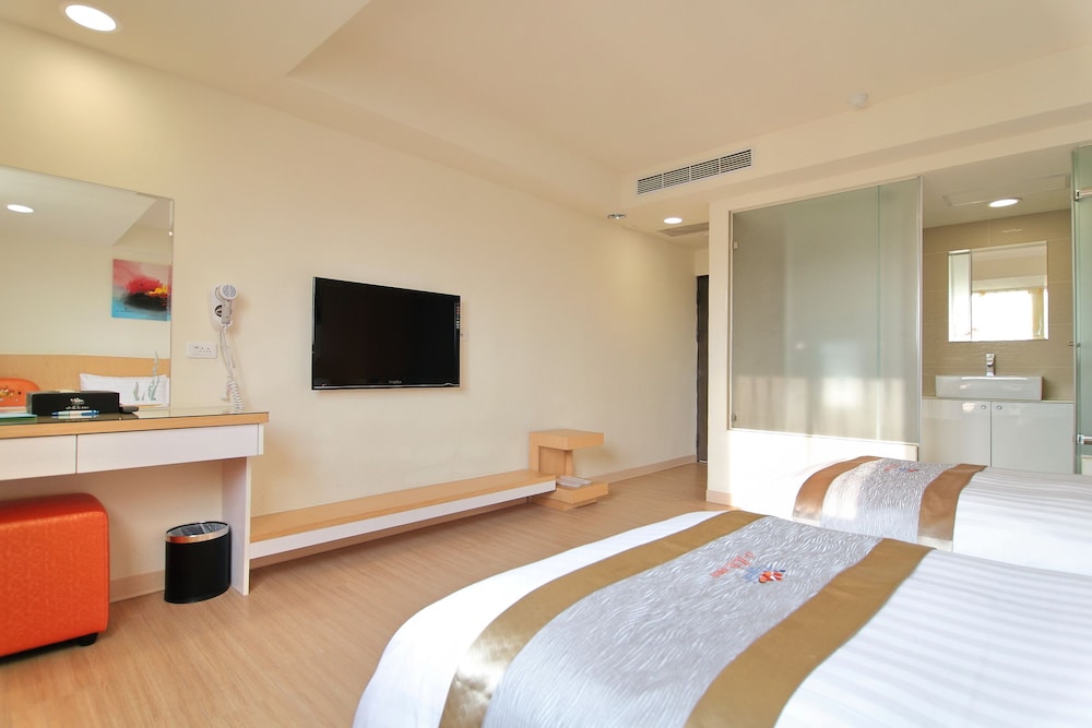 Clownfish Resort 24/64
