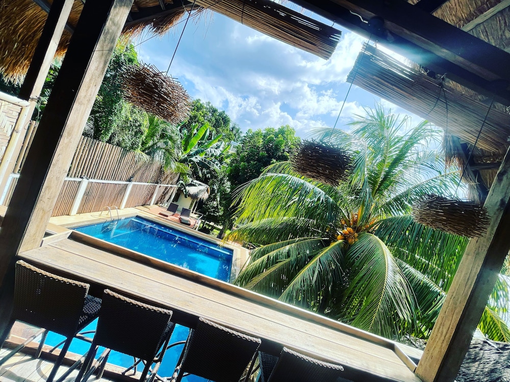 Palms Cove Resort 47/73