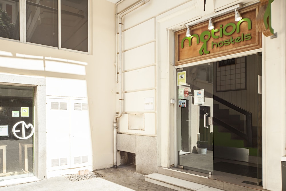 Madvibes Hostel 4/60