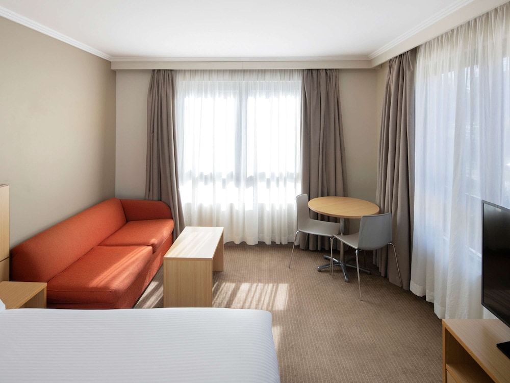 Mercure Sydney Manly Warringah 53/73