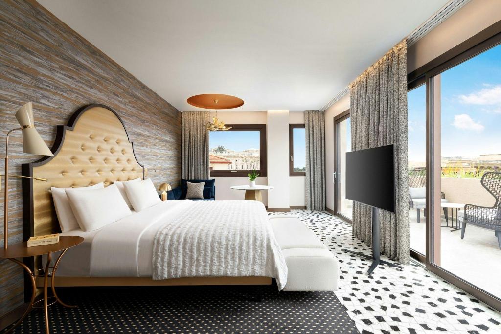 1 Bedroom, Roof Top, Grand, Suite, King Bed, Jetted Tub, Terrace