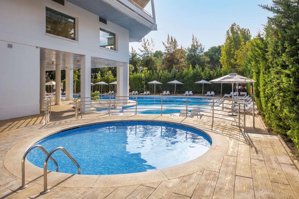 Hotel Piramide Salou 44/50