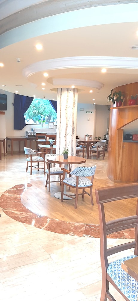 HOTEL PLAZA NUEVA 54/69
