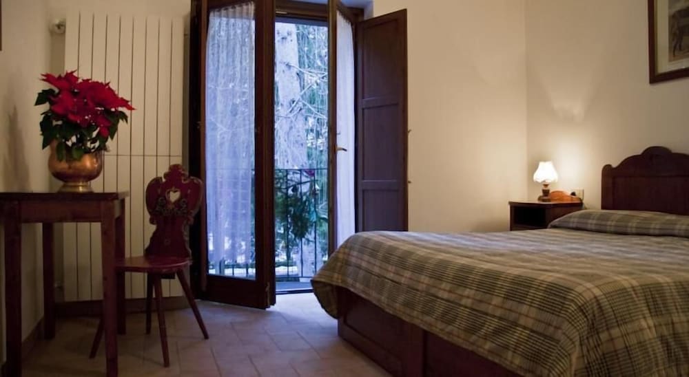 LH Albergo Il Paradiso 7/38