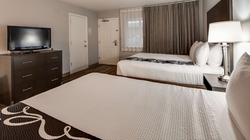 Richland Riverfront Hotel, Ascend Hotel Collection 16/65