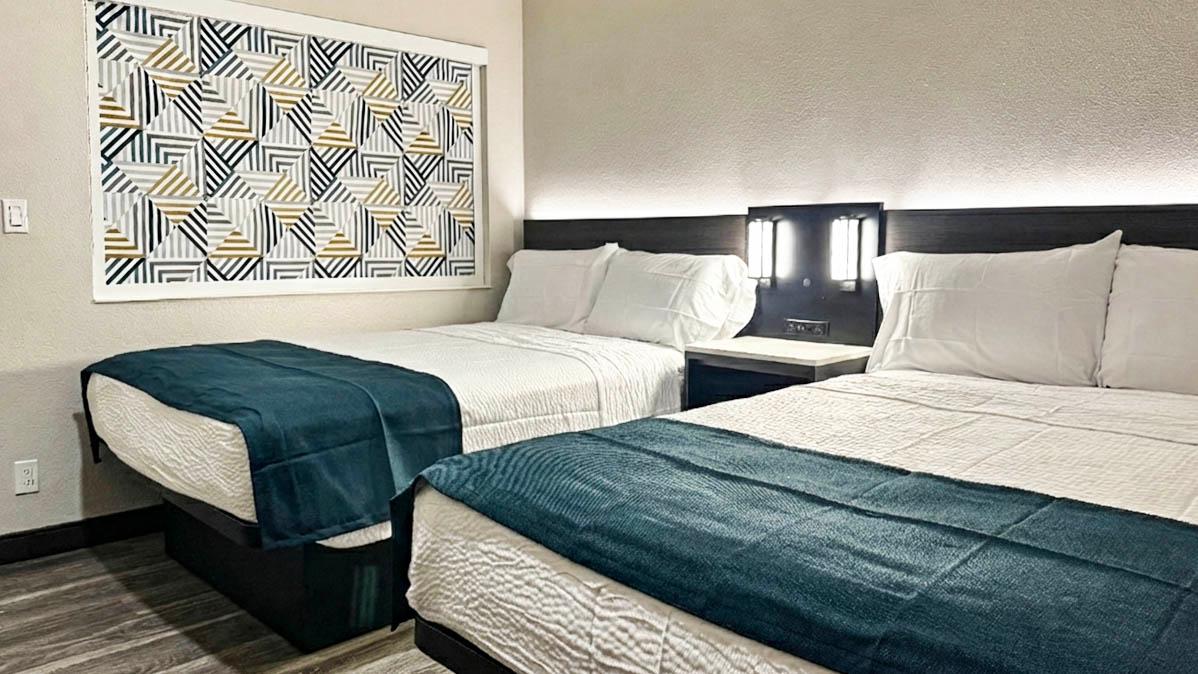 Motel6 Lake Elsinore, CA 21/29