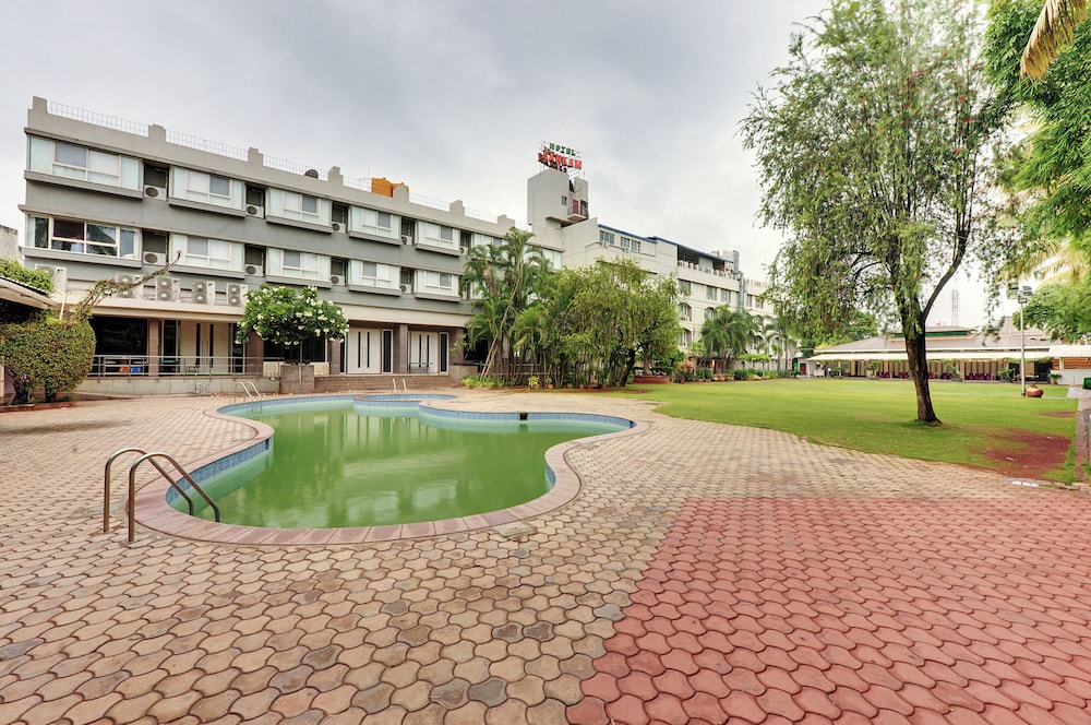 SANKAM RESIDENCY 27/33
