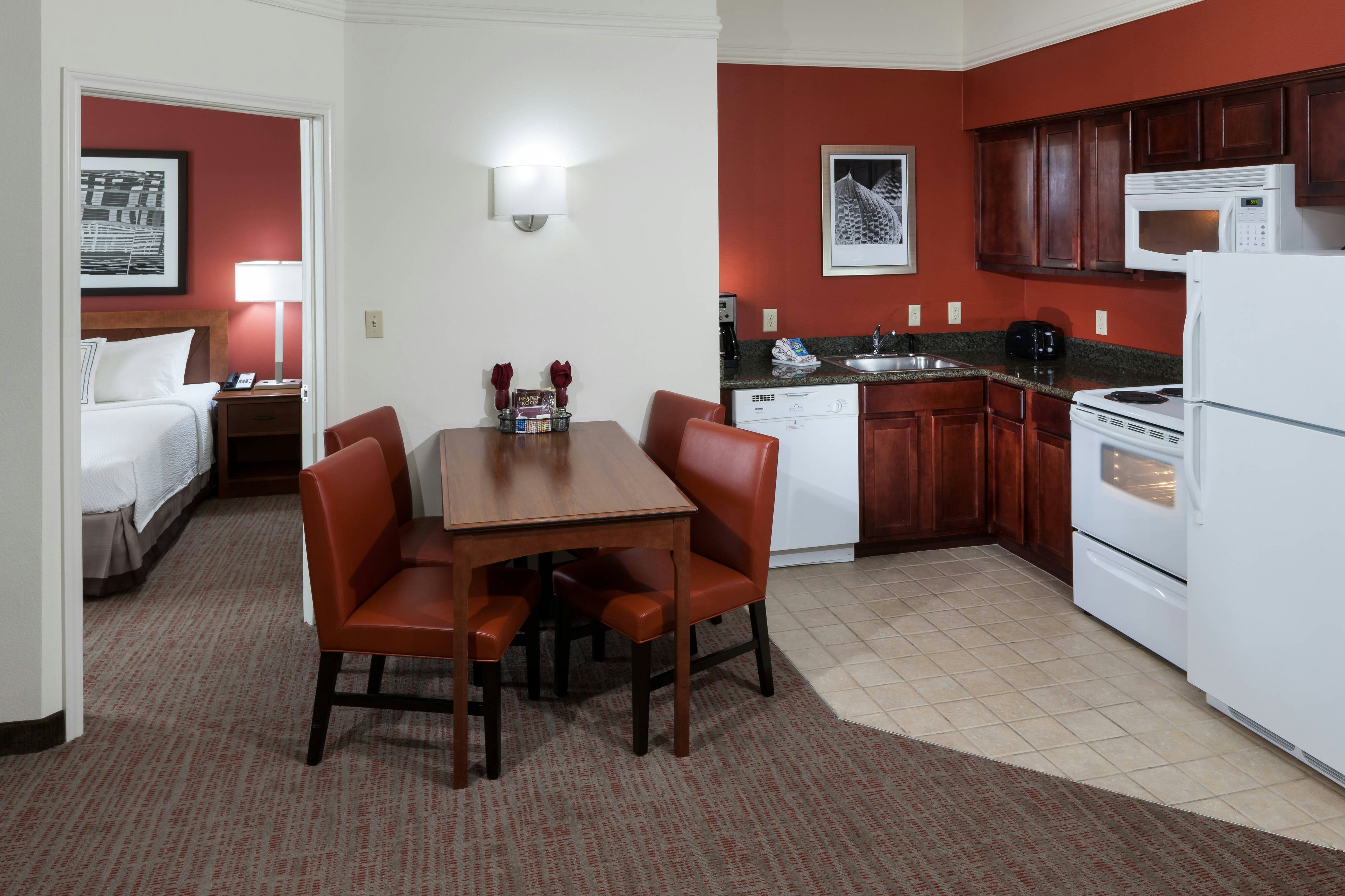 Residence Inn Fort Worth Cultural District 7/10
