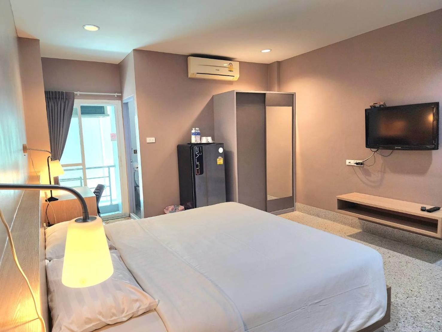 غرفة سوبيريور ثلاثية، The Fifth Residence 8/10