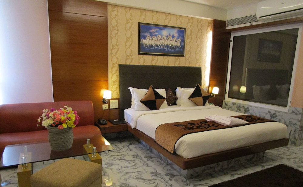 Hotel Park Prime Goa 11/25